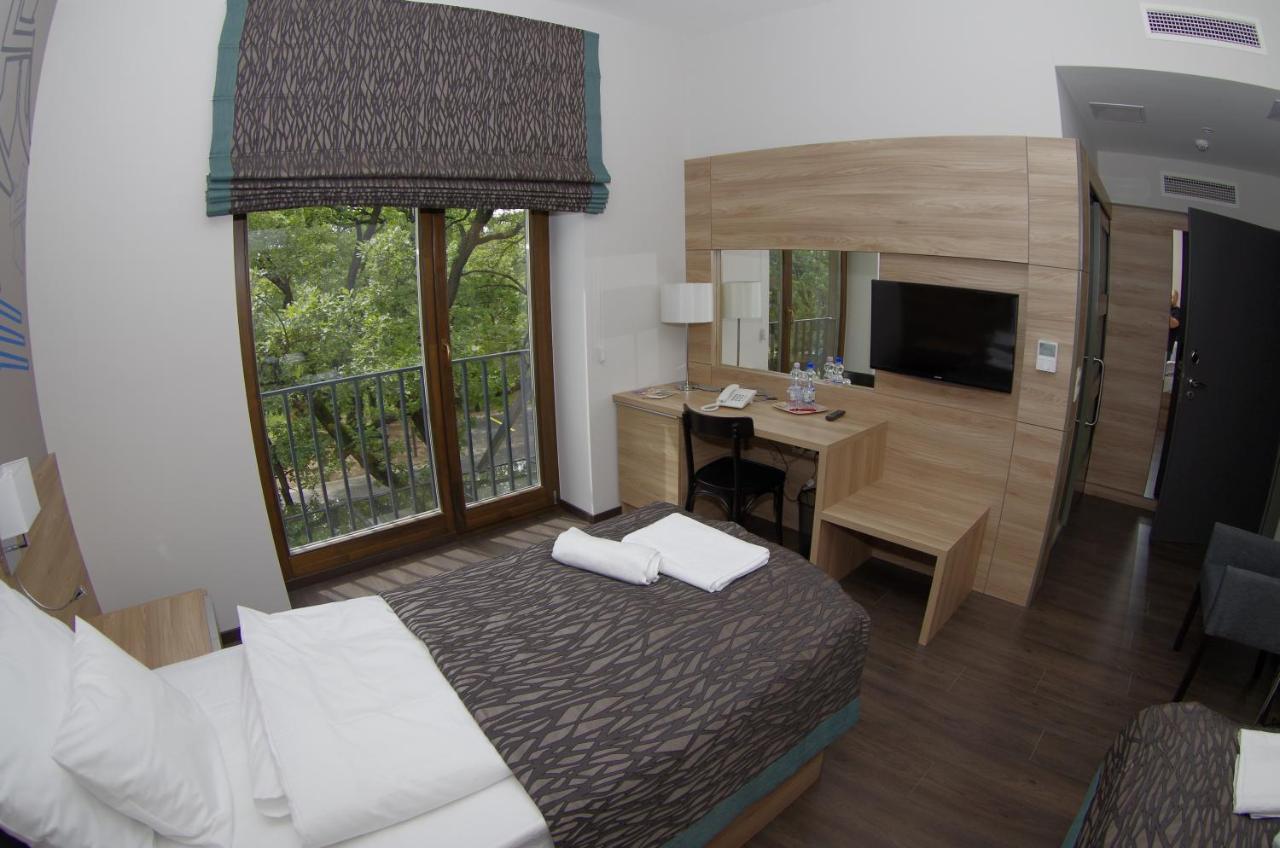 Hotel Therapia Pécs Extérieur photo