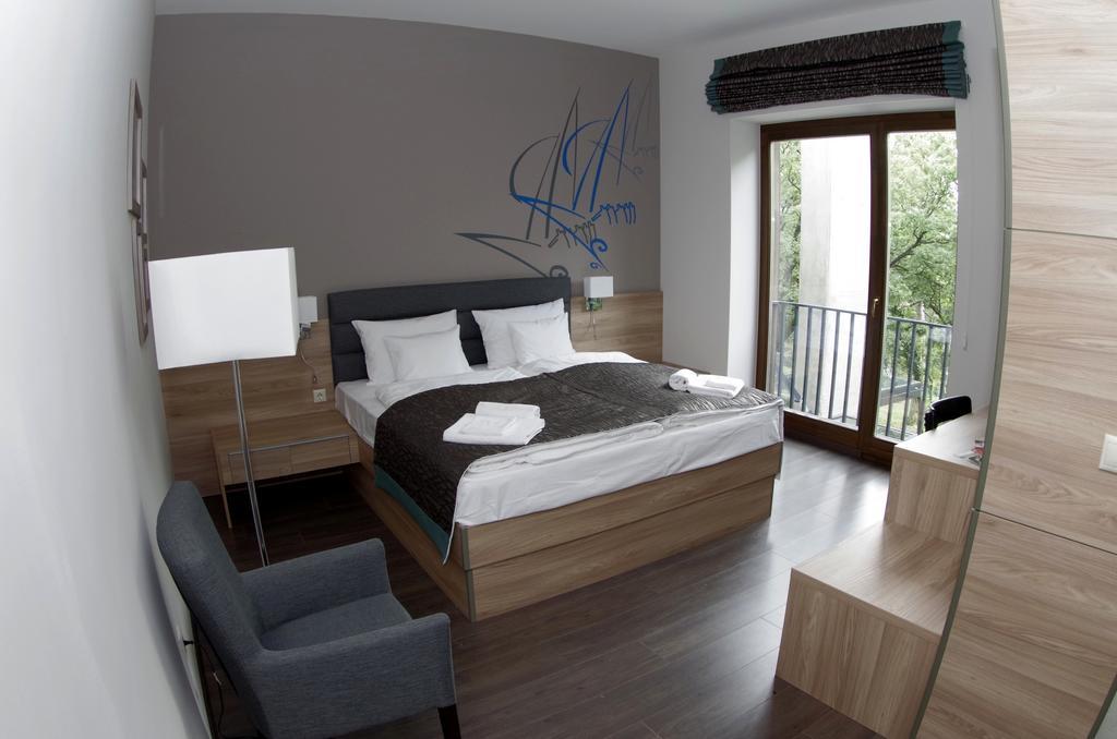 Hotel Therapia Pécs Chambre photo