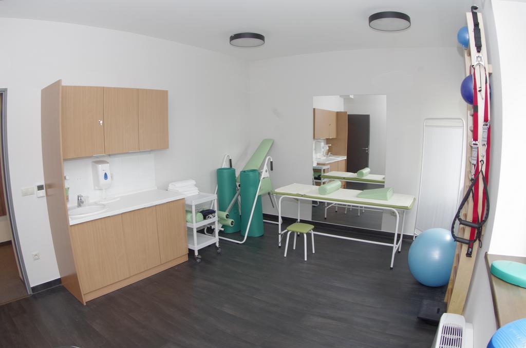 Hotel Therapia Pécs Extérieur photo